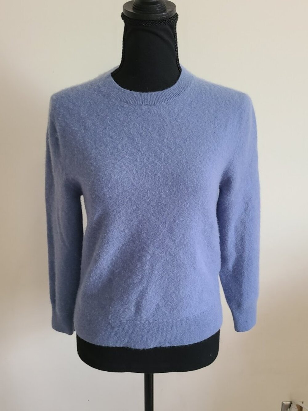 Uniqlo 100% Cashmere Crewneck Womens Sweater Size S